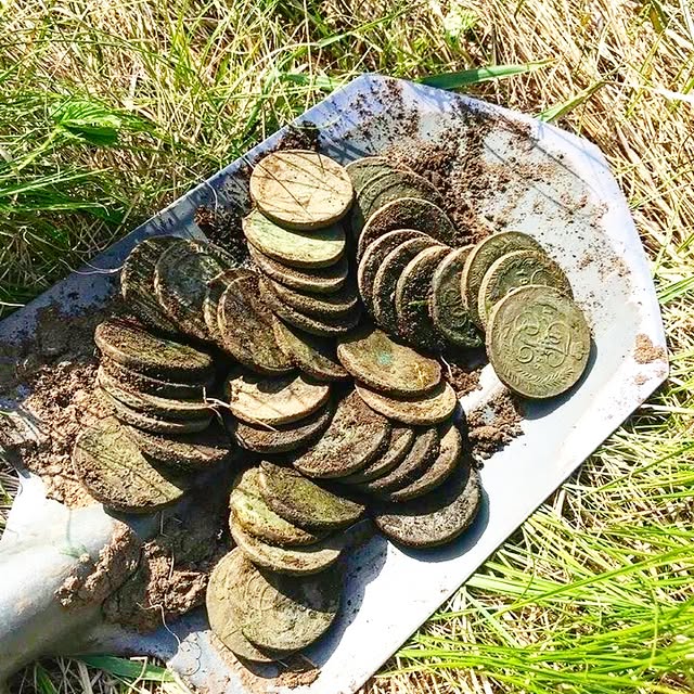 #metaldetecting #mydigworld #coin #dirtfishing #hobbydetecting".