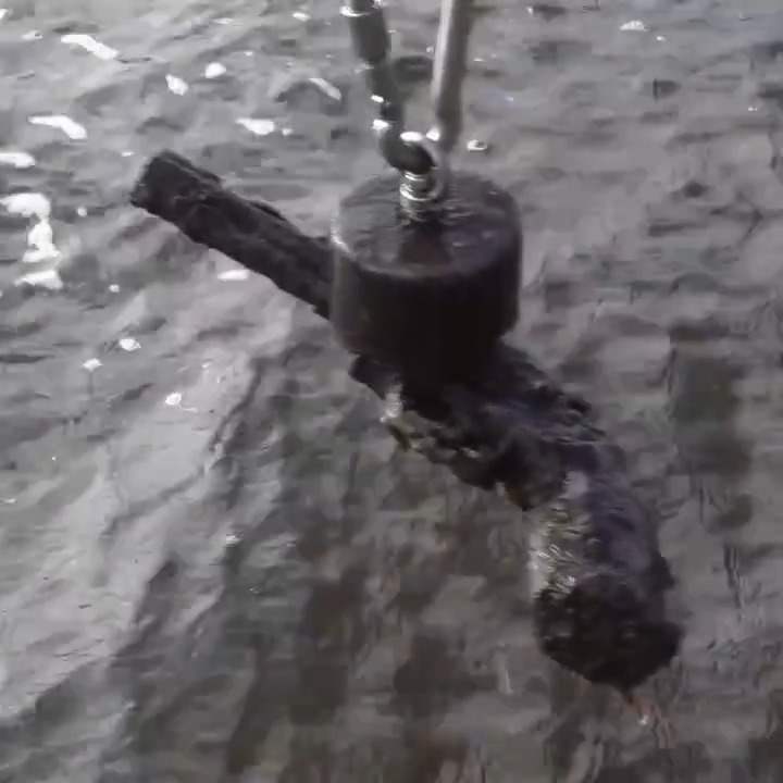 @watchdutchmd < 📸 Magnet fishing 🎣 #metaldetecting #mydigworld #поиск #dirtfishing #magnet #magnetfishing #река #клад #hobbydetecting #finds #guns #treasurehunt #коп #fishing".