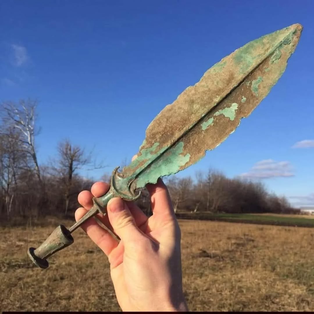 A leaf-shaped bronze sword from the Late Bronze Age. Such swords were common throughout Europe: Poland Germany Czech Republic Slovakia Hungary Balkans Ukraine Usually dated: 1300–8