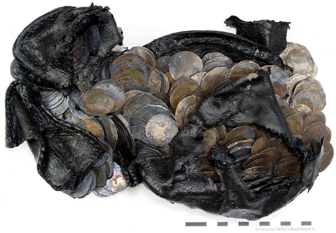 **A Late 16th-Century Hoard Discovered in the Netherlands** This hoard was discovered during excavation work at the site of Rotterdam’s former City Hall. It had most likely been hi