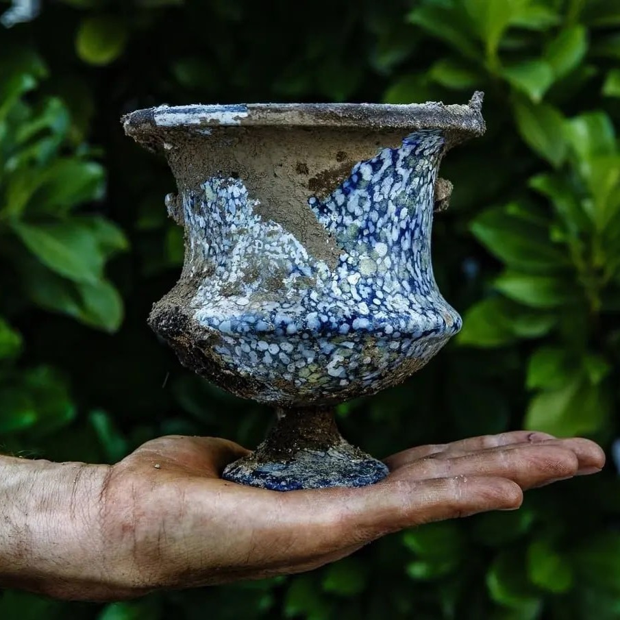 A magnificent stained glass goblet, Roman Empire, modern-day Slovenia, 1st century AD. _____ #historia #history #metaldetecting #mydigworld #sword #dirtfishing #hobbydetecting #gol